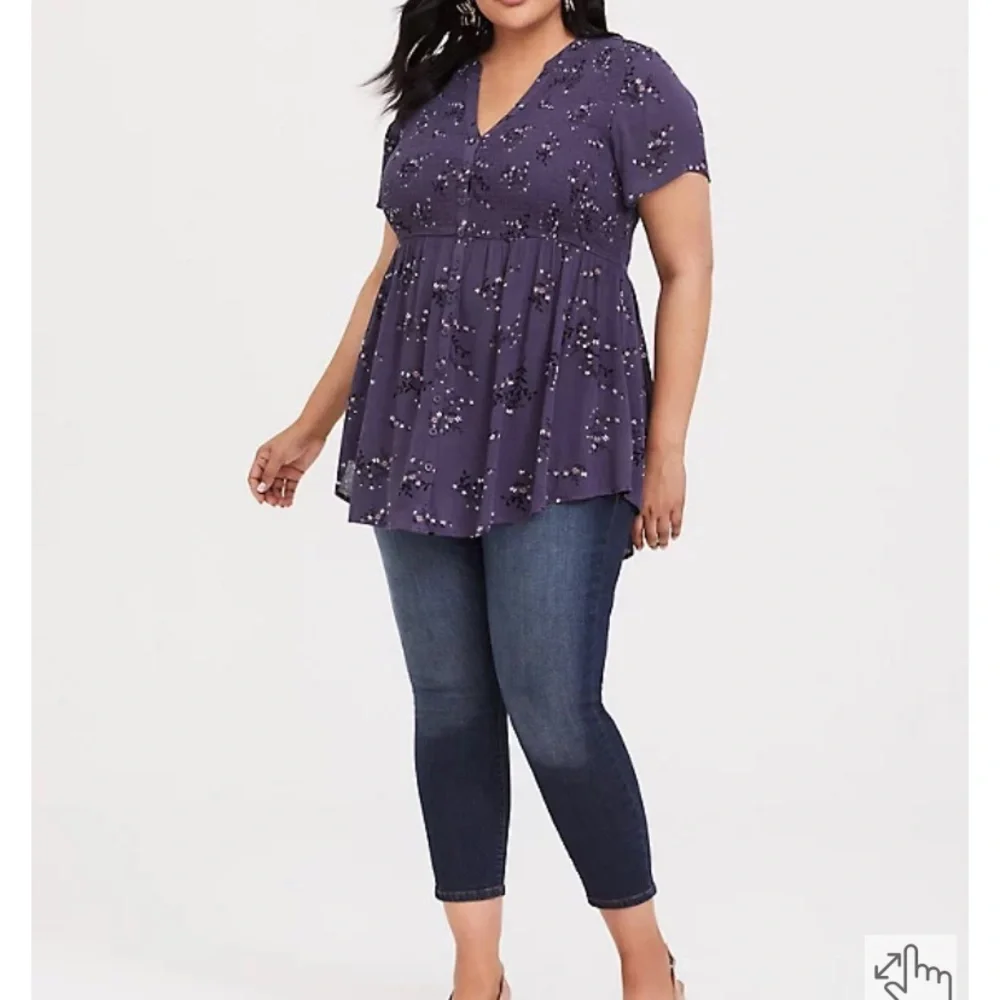 TORRID BABYDOLL GAUZE SMOCKED BUTTON-FRONT TOP Size 2 Plus Size Purple - Picture 3 of 13